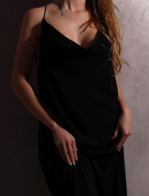 Девушка массажистка Полина, салон Студия 73